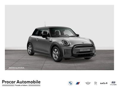 Gebraucht Mini Cooper Essential 136 PS (100 kW) 2022 Moonwalk grey () Kleinwagen