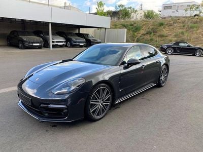 Porsche Panamera 4S