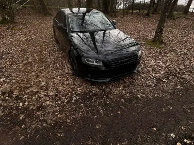 Używany Audi A4 Ambition 143 KM (105 kW) 2008 Szary Sedan/Limuzyna