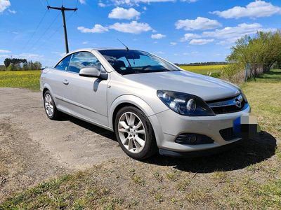 Gebraucht Opel Astra Cabriolet 150 PS (110 kW) 2007 Silber Cabrio