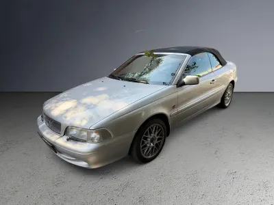 Gebraucht Volvo C70 163 PS (119 kW) 2002 Silber Cabrio