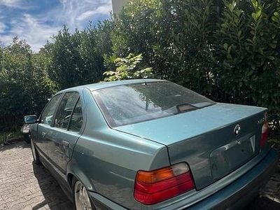 BMW 328