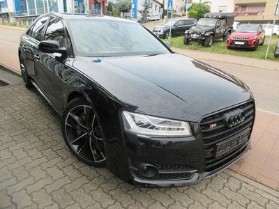 Audi S8 plus
