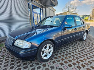 Mercedes C200