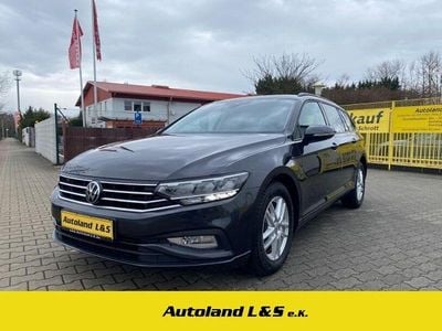 Gebraucht VW Passat Conceptline 150 PS (110 kW) 2022 Grau Kombi