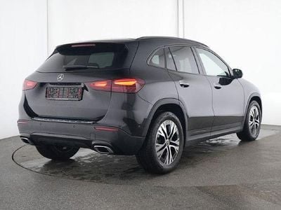 Gebraucht Mercedes GLA200 Progressive 163 PS (119 kW) 2025 Schwarz SUV