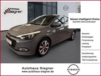 Gebraucht Hyundai i20 Intro Edition 84 PS (61 kW) 2014 Grau Kleinwagen