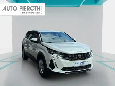 Gebraucht Peugeot 5008 Active 131 PS (96 kW) 2021 Perlmutt weiß SUV
