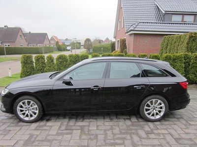 Gebraucht Audi A4 204 PS (150 kW) 2022 Schwarz Kombi