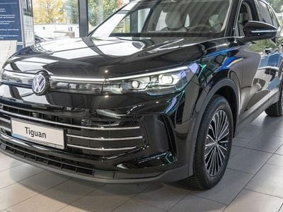 Nuova VW Tiguan Elegance 150 CV (110 kW) 2025 Nero SUV