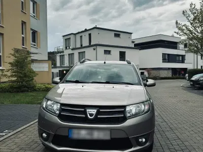 Usata Dacia Logan MCV 90 CV (66 kW) 2014 Marrone Station wagon