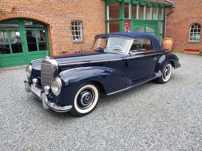 Usata Mercedes 300 150 CV (110 kW) 1952 Blu Cabrio