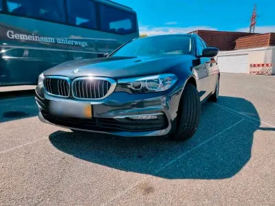 Gebraucht BMW 520 190 PS (139 kW) 2019 Grau Kombi