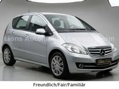 Gebraucht Mercedes A160 Elegance 95 PS (69 kW) 2009 Silber Limousine