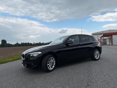 Usata BMW 118 Comfort Edition 150 CV (110 kW) 2015 Nero Utilitaria