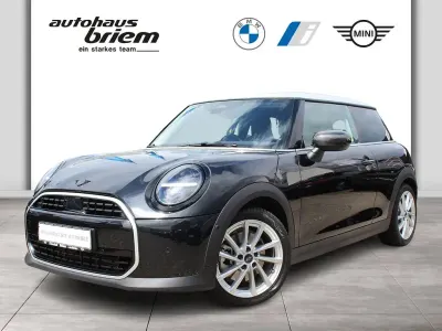Gebraucht Mini Cooper 156 PS (114 kW) 2024 Schwarz Kleinwagen