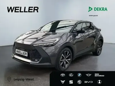 Gebraucht Toyota C-HR 140 PS (102 kW) 2025 Grau SUV