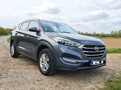 Gebraucht Hyundai Tucson Classic 132 PS (97 kW) 2018 Grau SUV