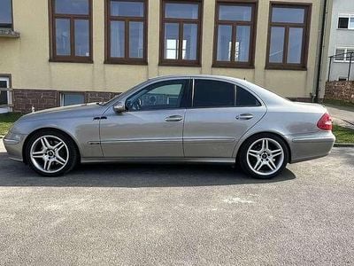 Gebraucht Mercedes E350 Avantgarde 272 PS (200 kW) 2005 Limousine