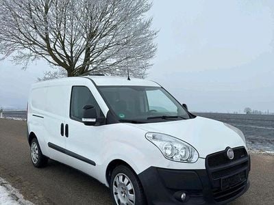 Weiß Gebraucht 2011 Fiat Doblò Van / Kleinbus | 3.800 € (Fairer Preis)