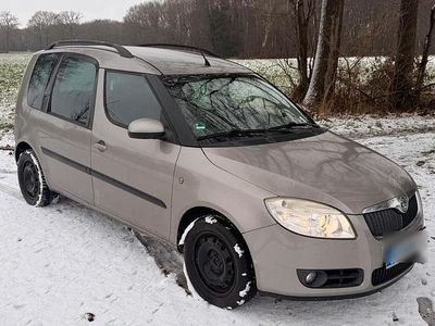 Andere farben Gebraucht 2007 Skoda Roomster Van / Kleinbus | 4.599 € (Etwas zu teuer)