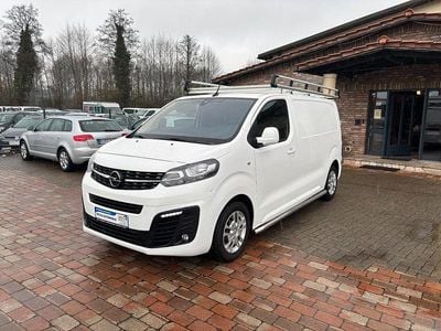 Second-hand Opel Vivaro Innovation 122 CP (89 kW) 2020 Alb Monovolum