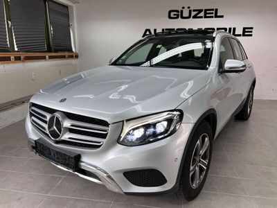 Mercedes GLC300