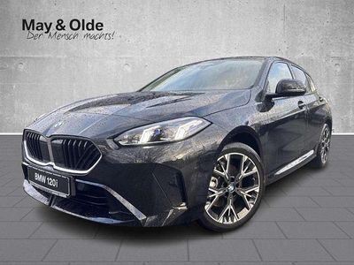 Neu BMW 120 M Sport 170 PS (125 kW) 2025 Black sapphire metallic Kleinwagen