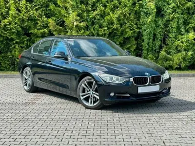 Gebraucht BMW 335 Sport Line 306 PS (225 kW) 2013 Schwarz Limousine