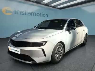 Gebraucht Opel Astra 131 PS (96 kW) 2023 Weiß Kleinwagen