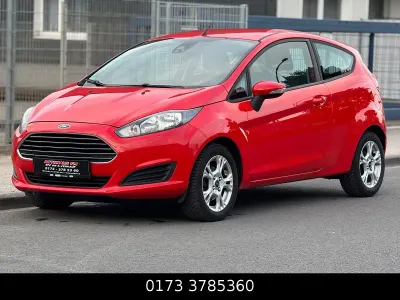 Gebraucht Ford Fiesta SYNC Edition 65 PS (47 kW) 2013 Rot Kleinwagen