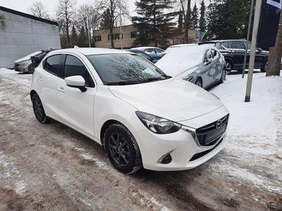 Weiß Gebraucht 2019 Mazda 2 Sports-Line Limousine | 10.980 € (Fairer Preis)
