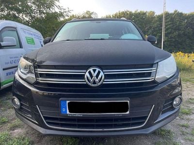 Usado VW Tiguan Life 140 HP (102 kW) 2013 Preto SUV