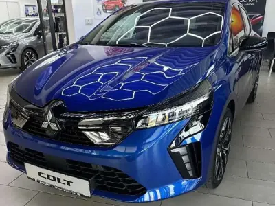 Neu Mitsubishi Colt Edition 91 PS (66 kW) 2025 Royalblau Kleinwagen