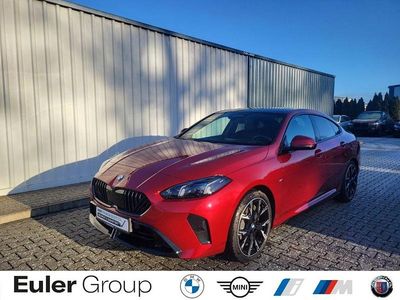 Gebraucht BMW 220 M Sport 163 PS (119 kW) 2024 Dragon fire rot metallic Coupé