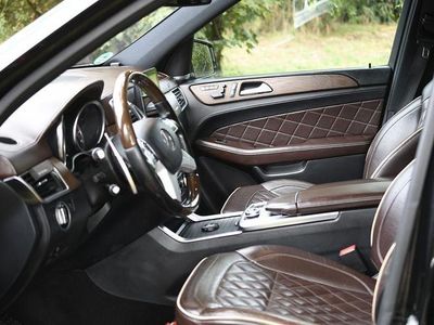 Schwarz Gebraucht 2012 Mercedes ML350 AMG SUV | 22.999 €