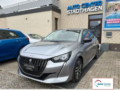 Gebraucht Peugeot 208 Allure 101 PS (74 kW) 2023 Grau Kleinwagen