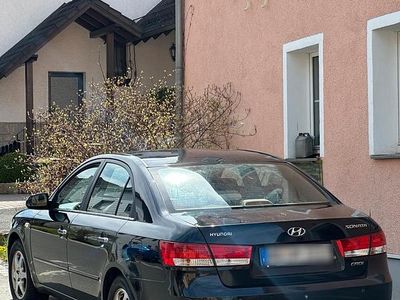 Second-hand Hyundai Sonata 140 CP (102 kW) 2008 Negru Berlinǎ