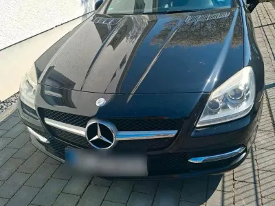 Second-hand Mercedes SLK200