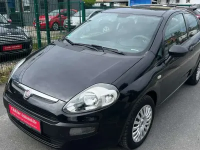 Gebraucht Fiat Grande Punto Dynamic 77 PS (56 kW) 2010 Schwarz Kleinwagen