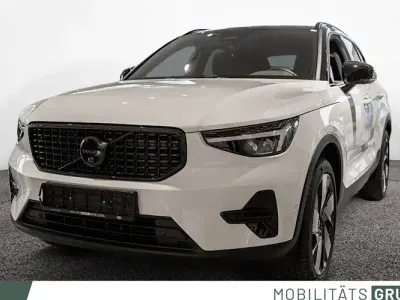 Ny Volvo XC40 Plus 163 HK (119 kW) 2026 Hvid SUV