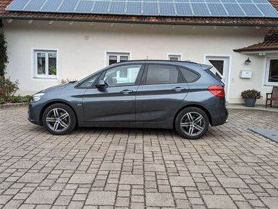 gebraucht BMW 218 Sport Line AHK LED Kamera Hifi