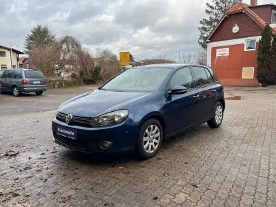 Usata VW Golf VI Team 105 CV (77 kW) 2010 Blu Utilitaria