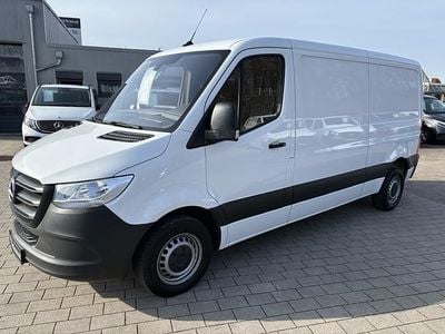 Gebraucht Mercedes Sprinter 114 PS (83 kW) 2023 Arktikweiß Van