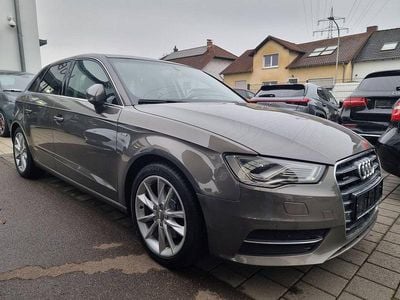 Gebraucht Audi A3 Sport 184 PS (135 kW) 2014 Grau Limousine