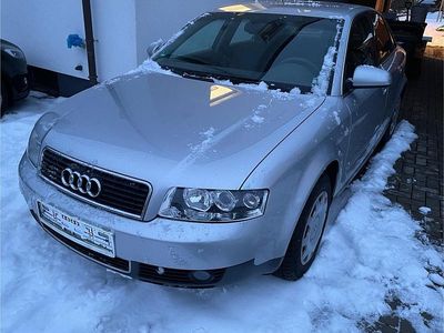 Silber Gebraucht 2001 Audi A4 Limousine | 3.000 €