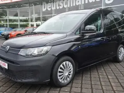 Usata VW Caddy Basis 75 CV (55 kW) 2021 Nero Monovolume