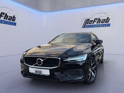 Gebraucht Volvo V60 Momentum 341 PS (250 kW) 2020 Schwarz Kombi