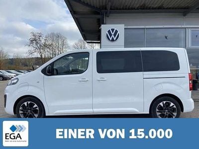 Weiß Gebraucht 2022 Opel Zafira Life Edition Van / Kleinbus | 27.870 € (Guter Preis)