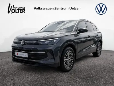 Gebraucht VW Tiguan Goal 150 PS (110 kW) 2025 Grau SUV